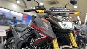 Honda Hornet 2.0 बाइक के नई फीचर्स और धांसू माइलेज ,जानिए फीचर्स ?