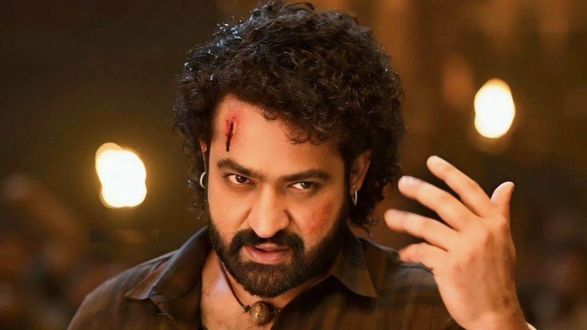 Devara Box Office Day 6: छुट्टी के दिन ‘देवरा’ का धमाका, छठे दिन कमाई में आया दोगुना उछाल
