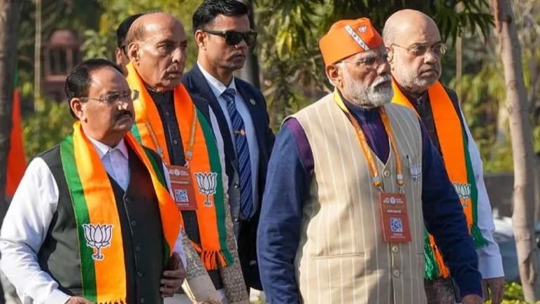 महाराष्ट्र चुनाव के लिए BJP ने जारी की स्टार प्रचारकों की सूची, मोदी-शाह समेत सीएम विष्णुदेव साय, CM मोहन यादव, सीएम योगी और शिवराज सिंह समेत 40 नाम, देखें सूची