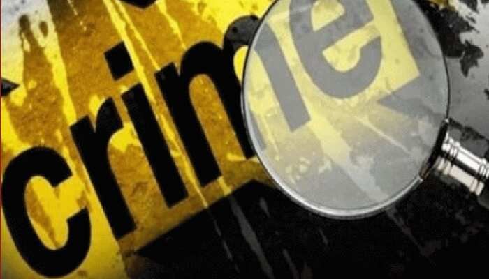CG Crime: सड़क किनारे खून से सना मिला अधेड़ का शव, इलाके में फैली सनसनी, जांच में जुटी पुलिस