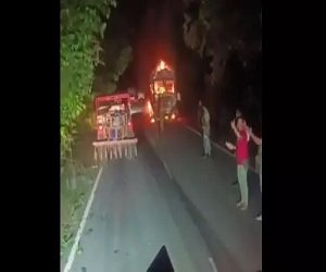 CG – ट्रक को रोककर नक्सलियों ने लगाई आग, नेशनल हाइवे में वारदात