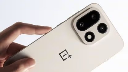 OnePlus 15 Phone: AI फ़ीचर के साथ लांच होने जा रहा OnePlus का 15 5G स्मार्टफोन, यहाँ देखे लांच डेट और कीमत ?